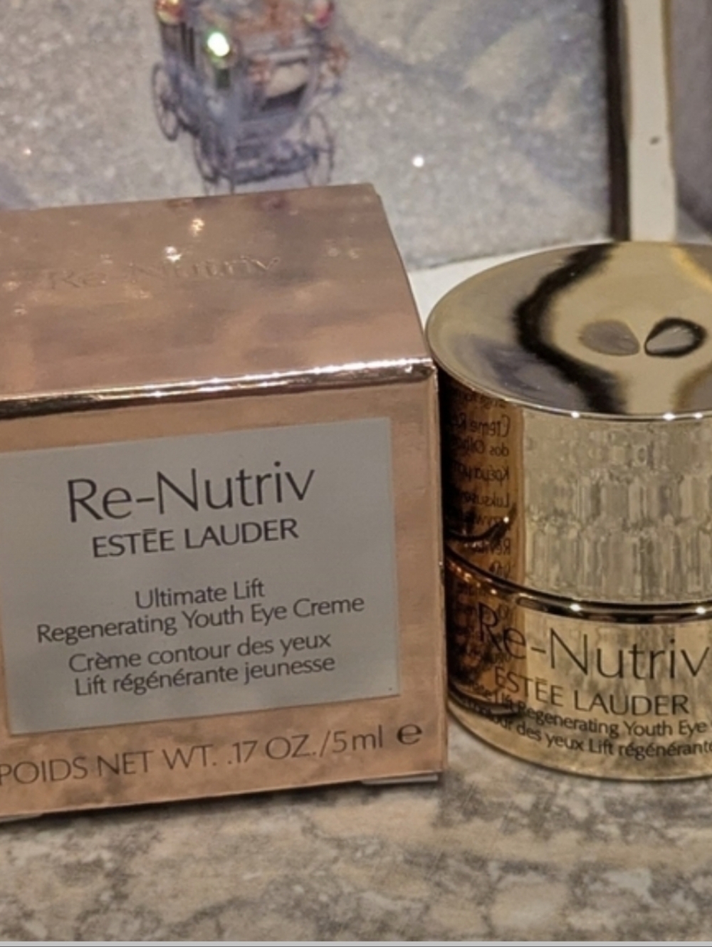 Estee Lauder Re-Nutriv Ultimate Youth Eye Cream
